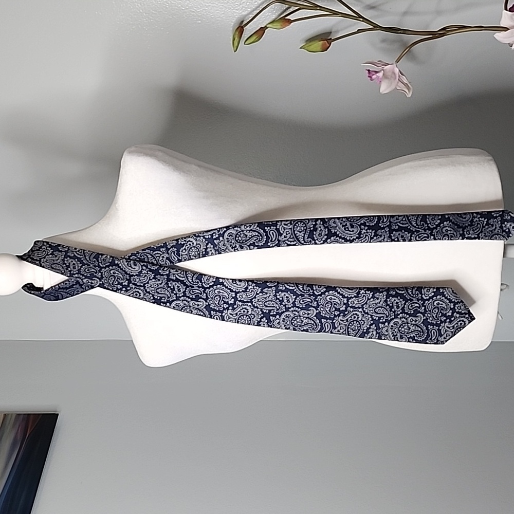 NWT Westbury London Tie